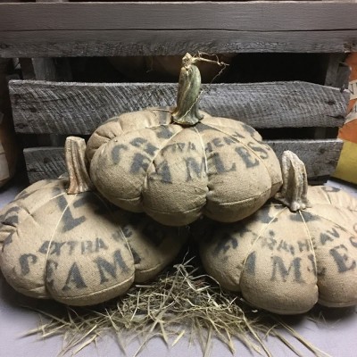 Primitive Farmhouse Fall Feedsac Pumpkin