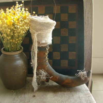 Primitive Halloween Witches Boot Door Hanger