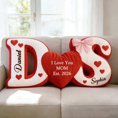 Personalized Mom Heart Throw Pillow Custom Names Mother's Day Gift for Mom Grandma