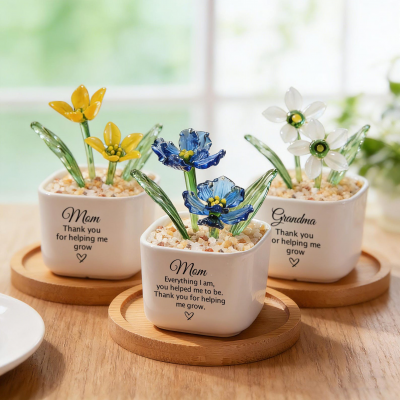 Custom Birth Month Glass Flower Pot Handmade Gift for Mom or Grandma Personalized Birth Flower Gift Mother's Day Gift